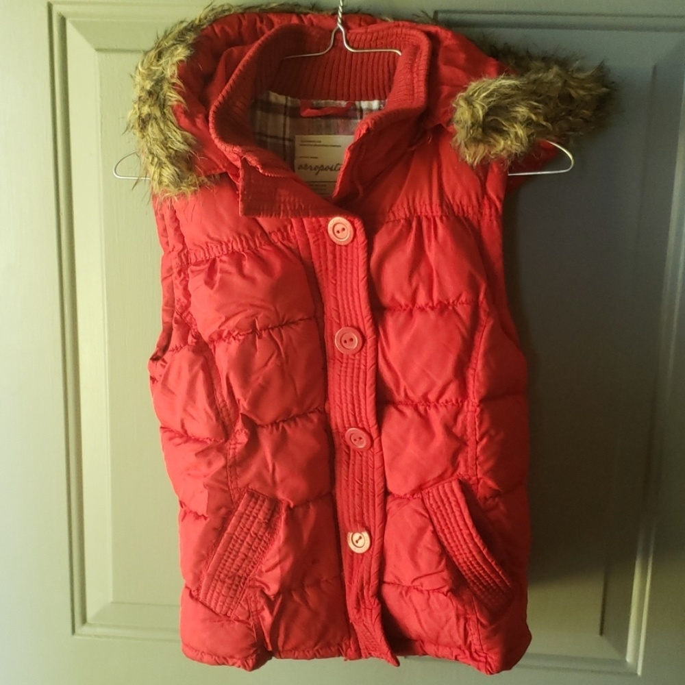 Aeropostale hooded red vest